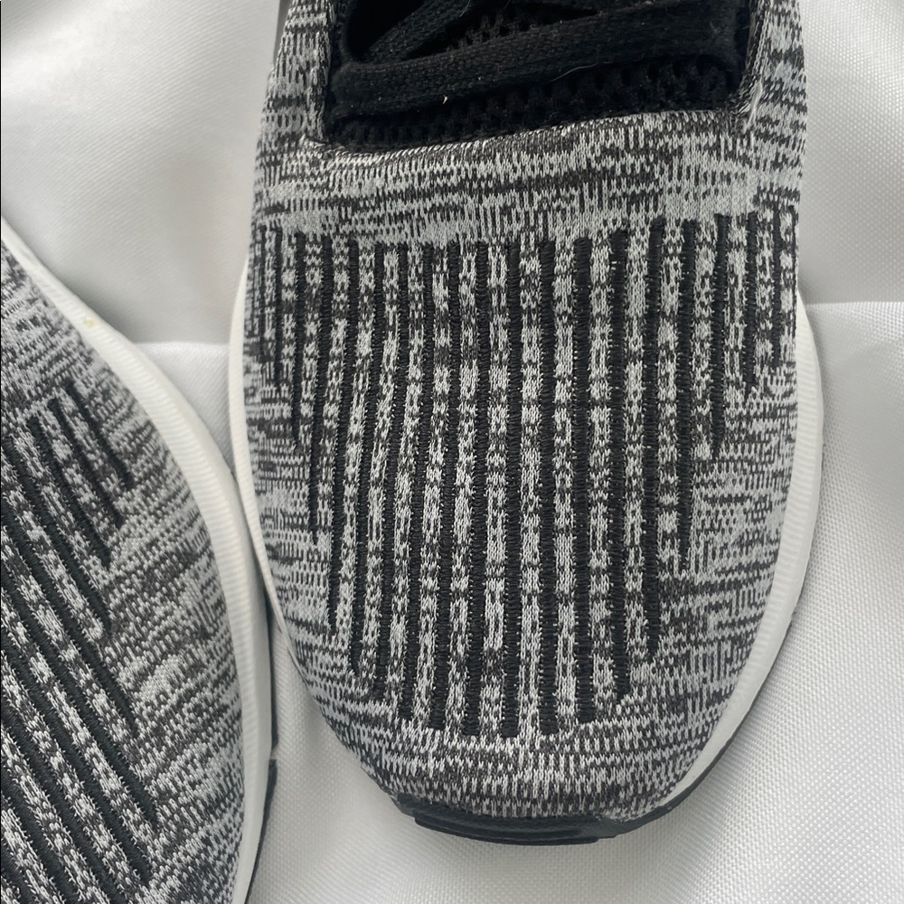 Adidas Knit Black and White Running Shoes - Picture 5 of 8